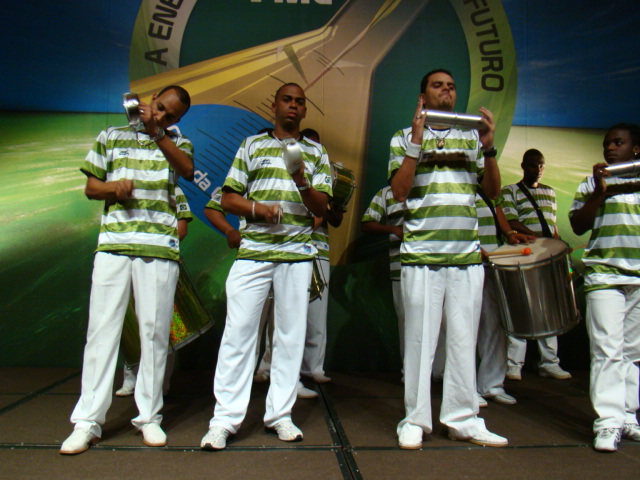 Dinâmica Escola de Samba –  Cana